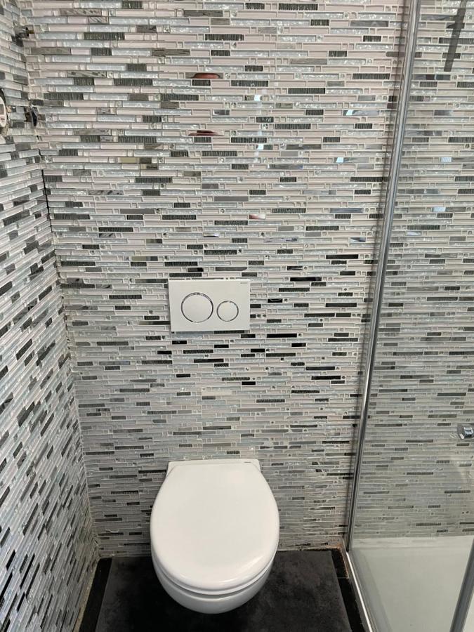 Zimmer Im Herzen Von Durlach Karlsruhe Exteriör bild