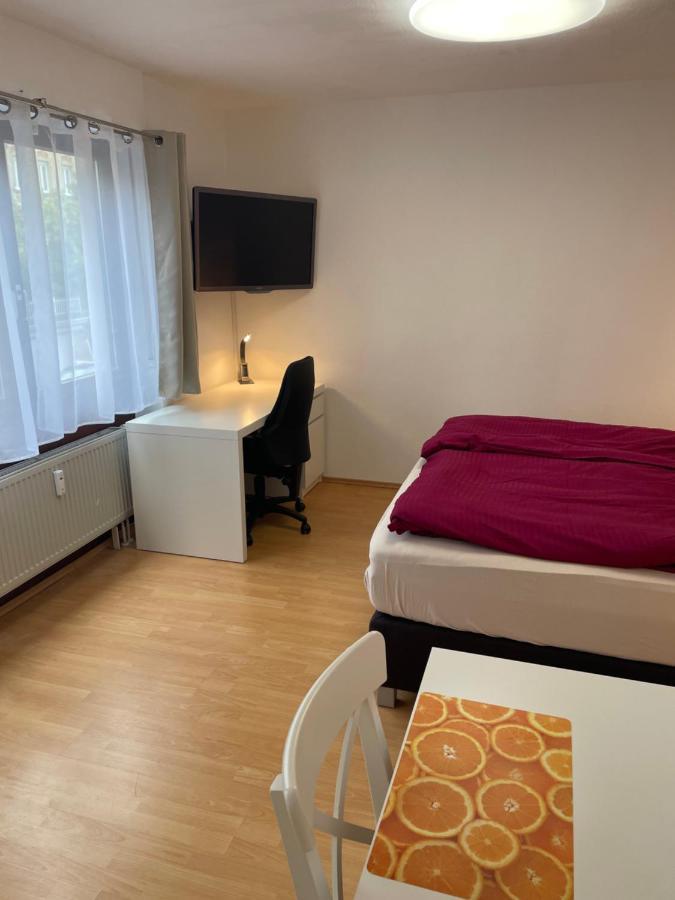 Zimmer Im Herzen Von Durlach Karlsruhe Exteriör bild